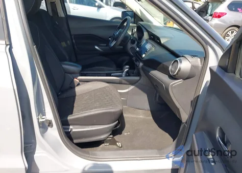 2021 Nissan Kicks Sv Xtronic Cvt z USA, uszkodzony, nr VIN 3N1CP5CV2ML482091